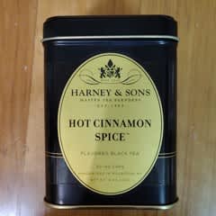 【8日まで限定値下】HOT CINNAMON スパイス　２缶 8日まで限定値下】HOT CINNAMON スパイス 2缶 茶