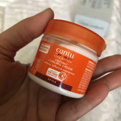 ナチュラルヘア用シアバター、ココナッツ カーリング クリーム