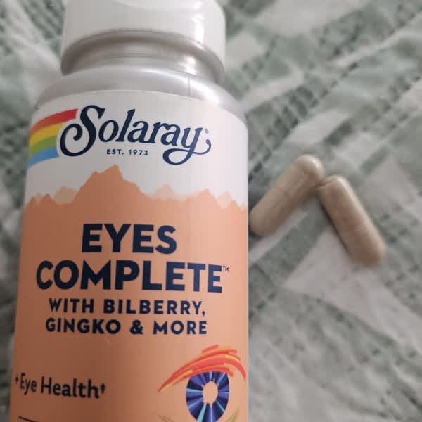 Page 1 - Reviews - Solaray, Eyes Complete with Bilberry, Gingko & More, 60  VegCaps - iHerb