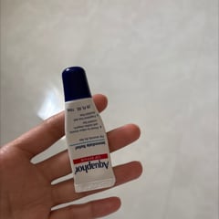 مرهم الشفايف السحري