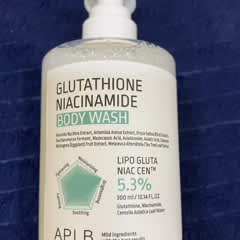 Page 1 - Reviews - APLB, Glutathione Niacinamide, Body Wash, 10.14 fl oz  (300 ml) - iHerb