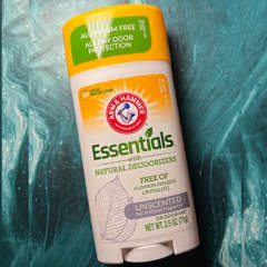 ナチュラル デオドライザー配合Essentials（エッセンシャルズ