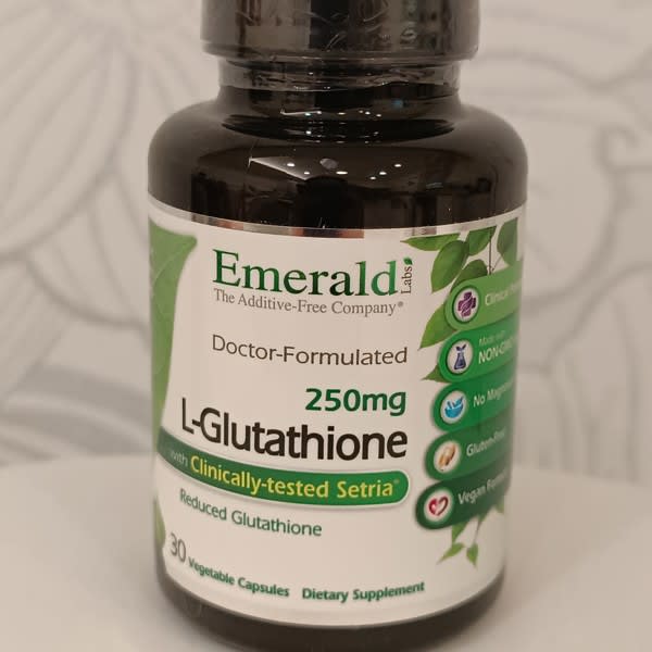 lipolife glutathione Lipolife Liposomal Glutathione Apricot Vanilla Flavoured Lipolife Liposomal  Glutathione 250ml