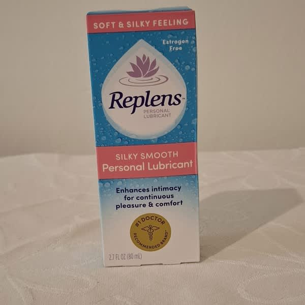 replens silky smooth personal lubricant Replens External Comfort Gel with HydraPro Complex, Vitamin E & Pro-Vitamin  B5 for Vaginal Moisture main image 1