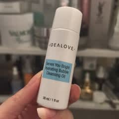 زيت التنظيف الفقاعي أفضل غسول ومنظف للبشرة من اي هيرب