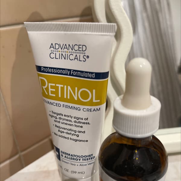 Crème Hydratante Glowvera Super C - Antioxydante Et Rajeunissante Pour Visage Et Cou - 2.5 Oz - Neuf