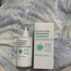 glutathione and niacinamide lotion BODY | APLB Glutathione Niacinamide Body Lotion | Cosmetic Proof main image 1