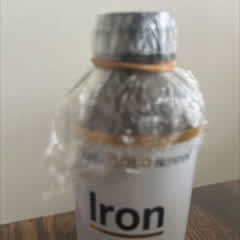 Курорттағы ресейлік туристер Лили Коллинздің жалаңаш суреттері