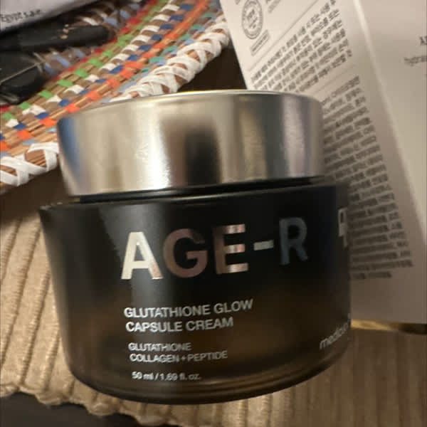 age r glutathione glow capsule cream review Medicube AGE-R Glutathione Glow Capsule Cream (50ml) main image 1
