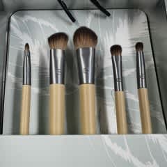 d8aa3617-b3a6-495d-8196-0dea057470b9